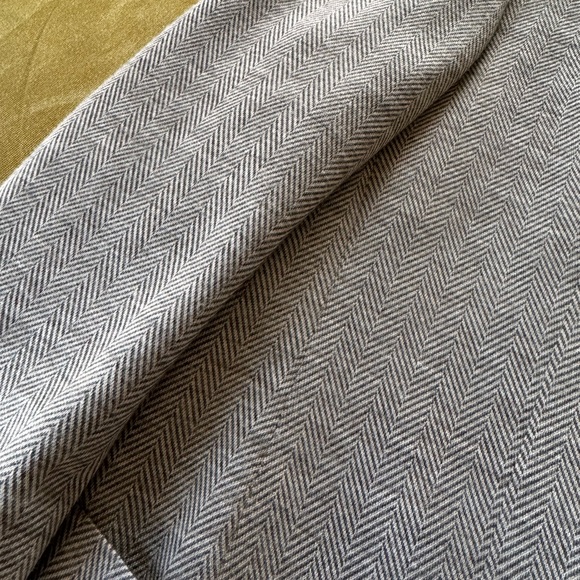 Jack Victor
Hartford
Unconstructed Wool
Herringbone Sport
Coat - Picture 4 of 13